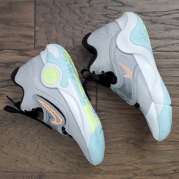 Nike KD Trey 5 X Basketball Shoes - Picture 4 of 7